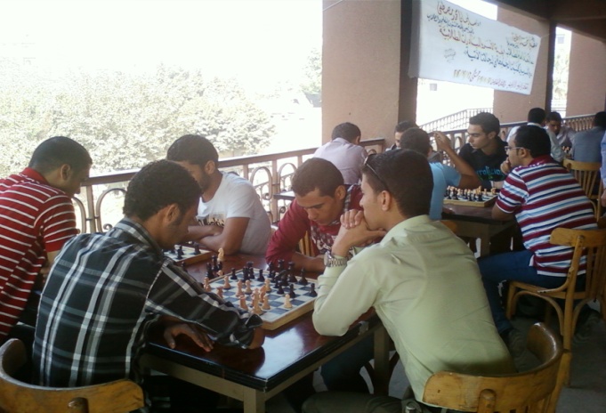 دوري الأسر الطلابية في مجال ( الشطرنج )