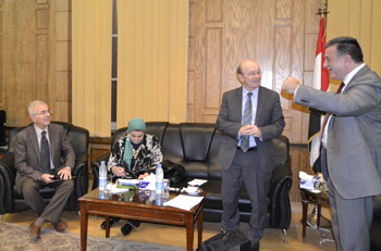Benha University President receives the Delegation of the British Council