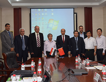 بالصور: توقيع اتفاقيات تعاون بين جامعة بنها وجامعة Huazhong الصينية
