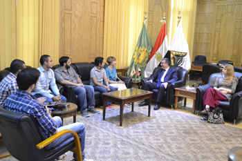 Benha University President receives a Student Delegation from Mexico, Russia, and Austria