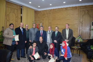  Benha University honors the Republic Champion of Bodybuilding and the Chess Team in the Employees' Club in the University 