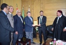Benha university president hosts the head of the Libyan student union and the Egyptian- Libyan tribe's coordinator 