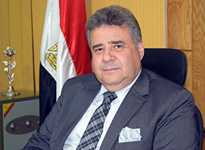 Benha university president receives the strategic plan of the university for 2017-2022