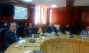 La visite du Directeur de la planification stratégique de l'Université de Benha aux facultés de l'Université.
