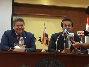 Le ministre de l'Enseignement supérieur et de la Recherche scientifique en Egypte salue la bonne performance des hôpitaux universitaires de l'Université de Banha.