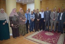 The vice president of Benha University discusses the university's accomplishments in front of the faculties' secretaries and the general managers