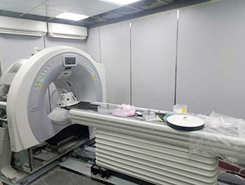 لخدمة مرضى كورونا: تشغيل جهاز أشعة مقطعية جديد بمستشفى بنها الجامعى