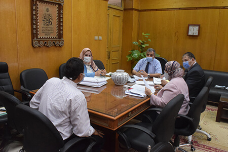BU Leaders Selection Committee receives the Applicants for the Supervision Positions 