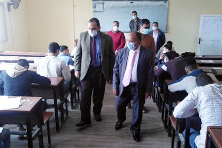 Prof. Tamer Samir inspects the First Semester Exams at Faculty of Commerce