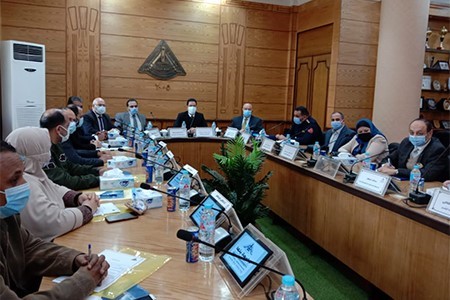 Benha University Board discusses the Preparations for the Second Semester Exams 2021