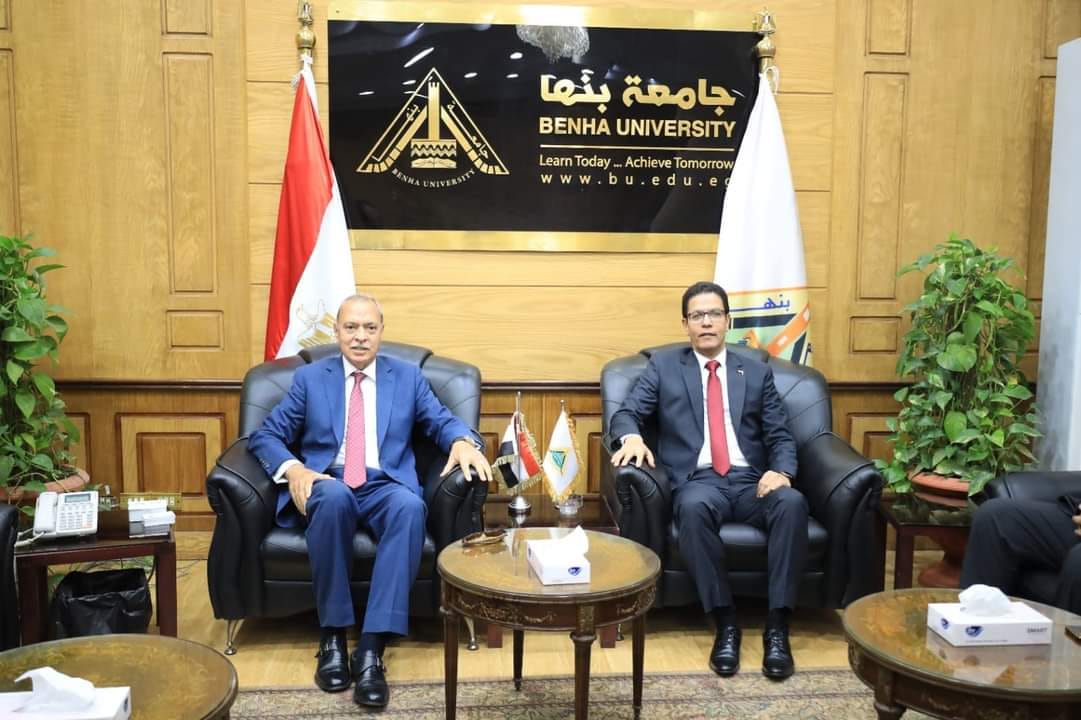Major General Abdel Hamid Al-Hagan congratulates Dr.Nasser El Gizawy for his New Position