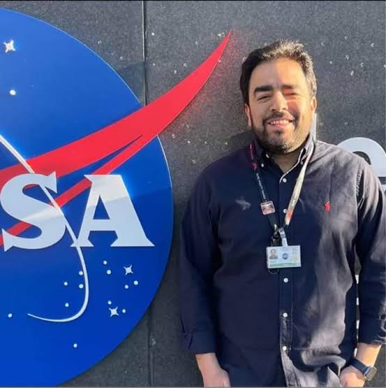  نفتخر بخريجينا الذين حققوا نجاحًا وتميزًا في حياتهم الأكاديمية والمهنية