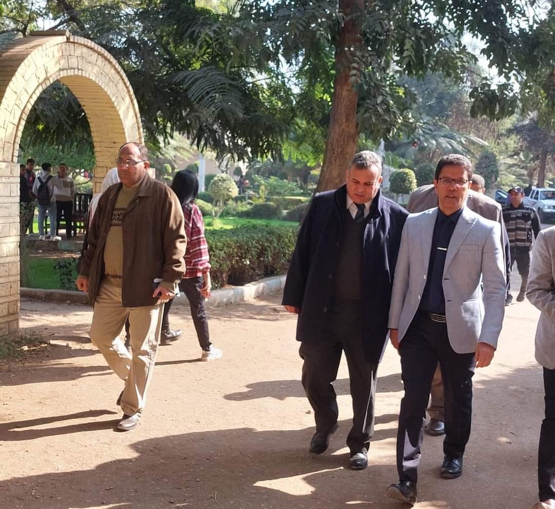 Benha University President inspects Several Faculties at the First Day of the Second Semester2024