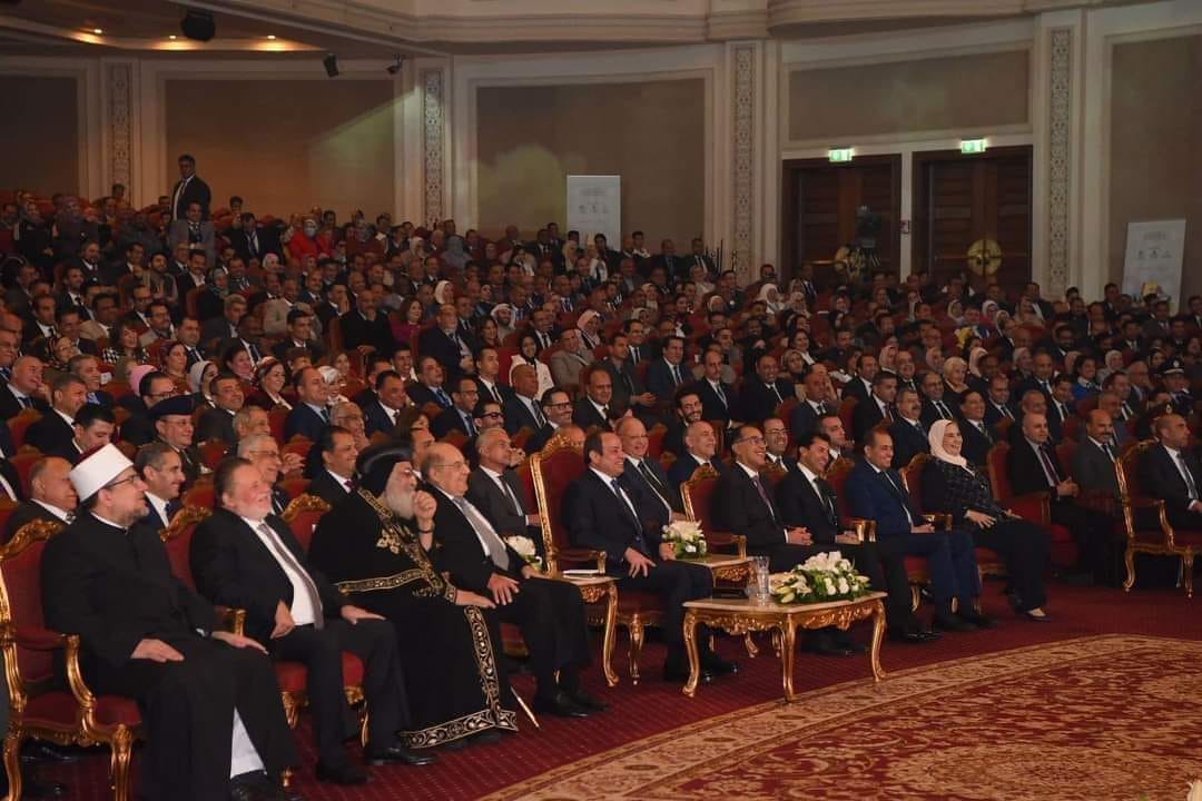 رئيس جامعة بنها يشارك في احتفالية "قادرون باختلاف"