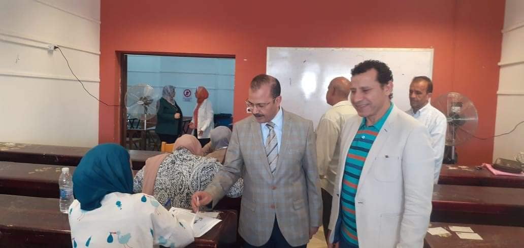 Prof.Dr.EL-Sayed Fouda inspects the Second Semester Exams at Faculties of Applied Arts and Artificial Intelligence