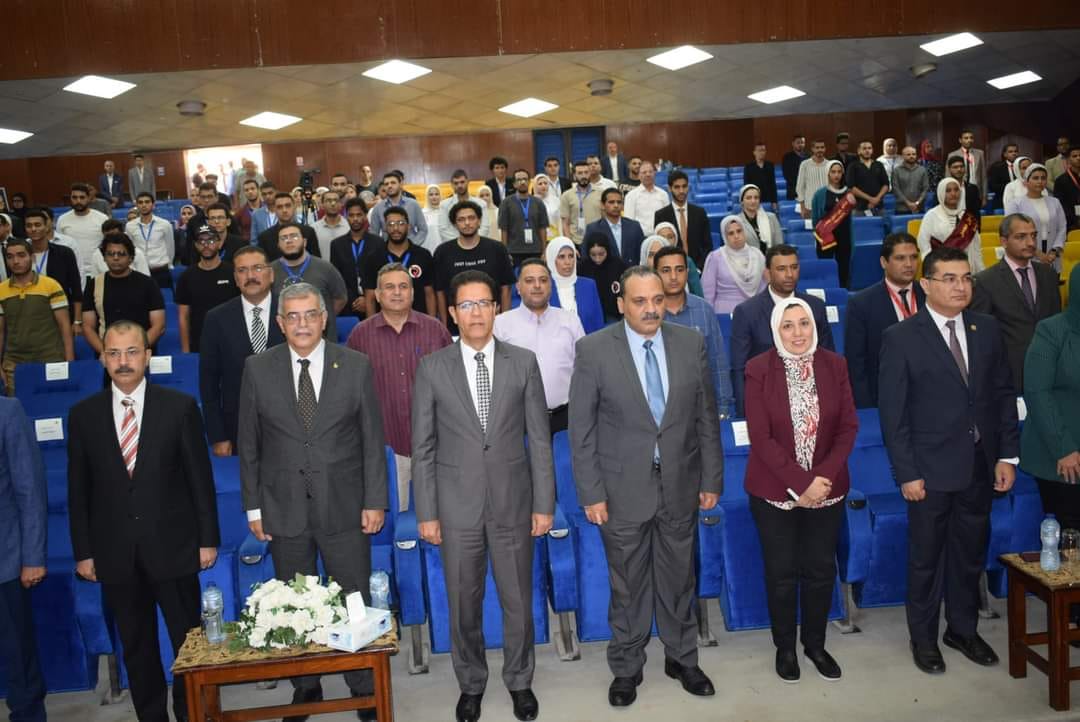 Benha University 's president witnesses the conclusion of the 