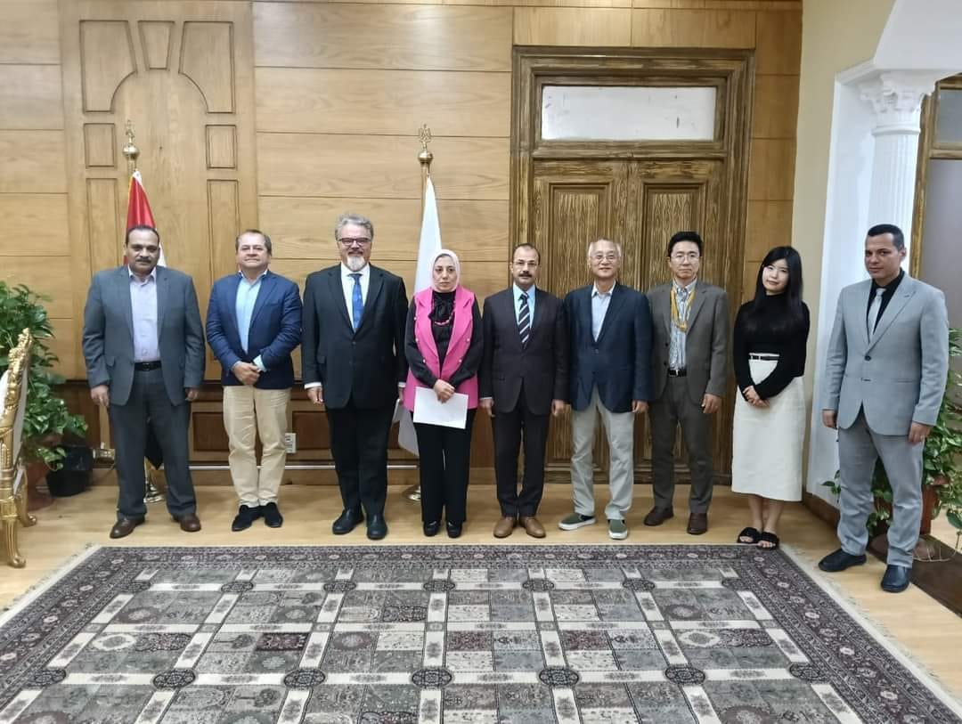 Benha University Hosts a Delegation of Experts from the Organization for Economic Cooperation and Development (OECD)