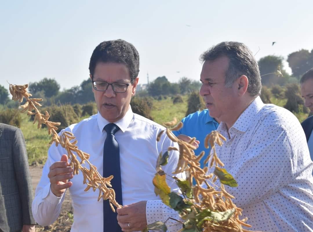 During His Tour at the Faculty of Agriculture in Moshtohor: 