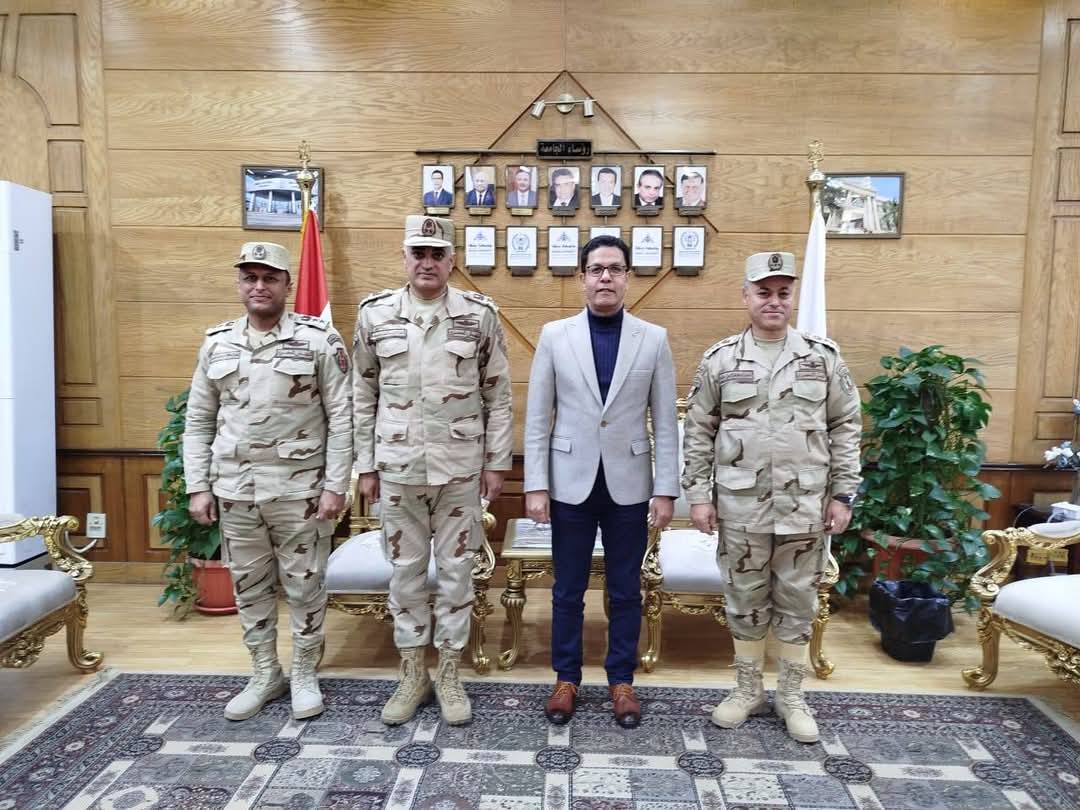 Benha University President Received the New Military Advisor of Kalyobiya Governorate