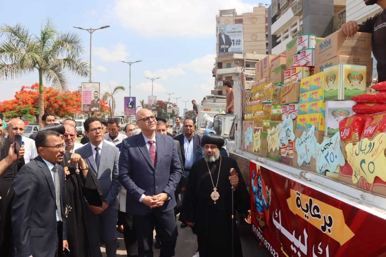 محافظ القليوبية ورئيس جامعة بنها يتفقدان منافذ 