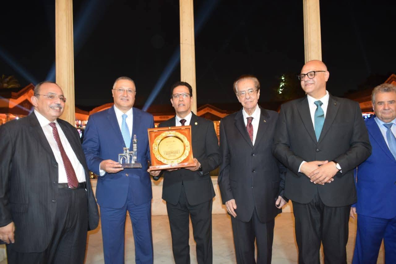 Kalyobiya Governor and Benha University President Honored Former University Leaders