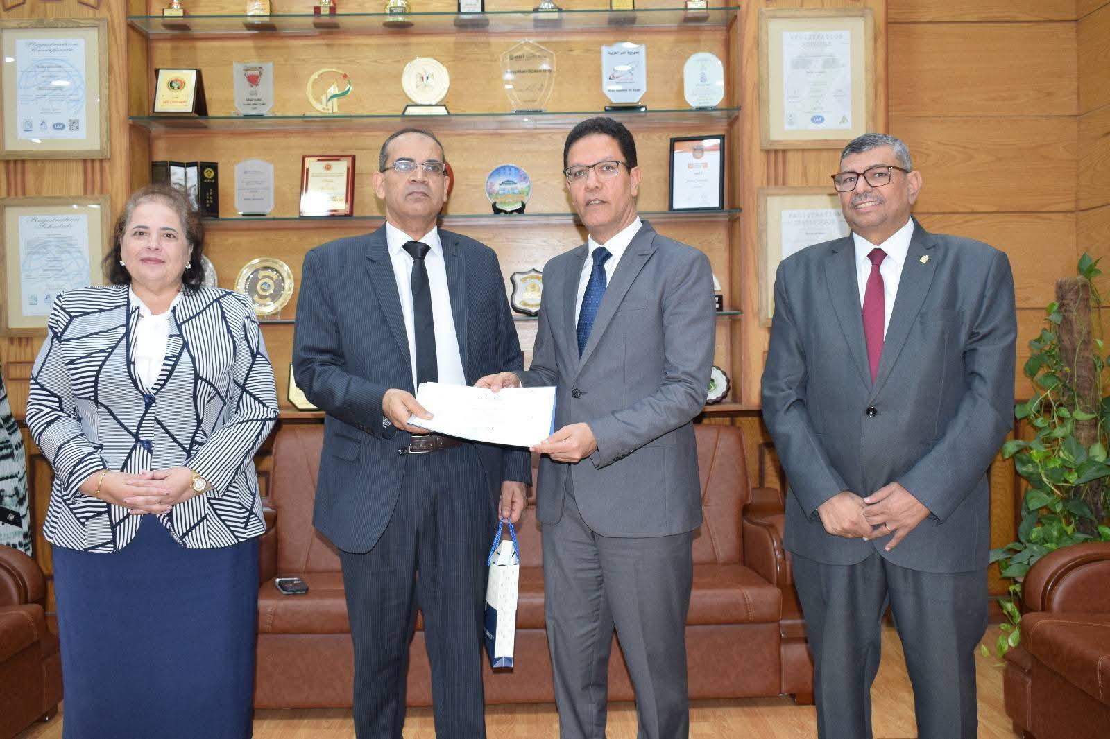 In Appreciation of Their Efforts: President of Benha University Honors Retired Administrative Staff Members