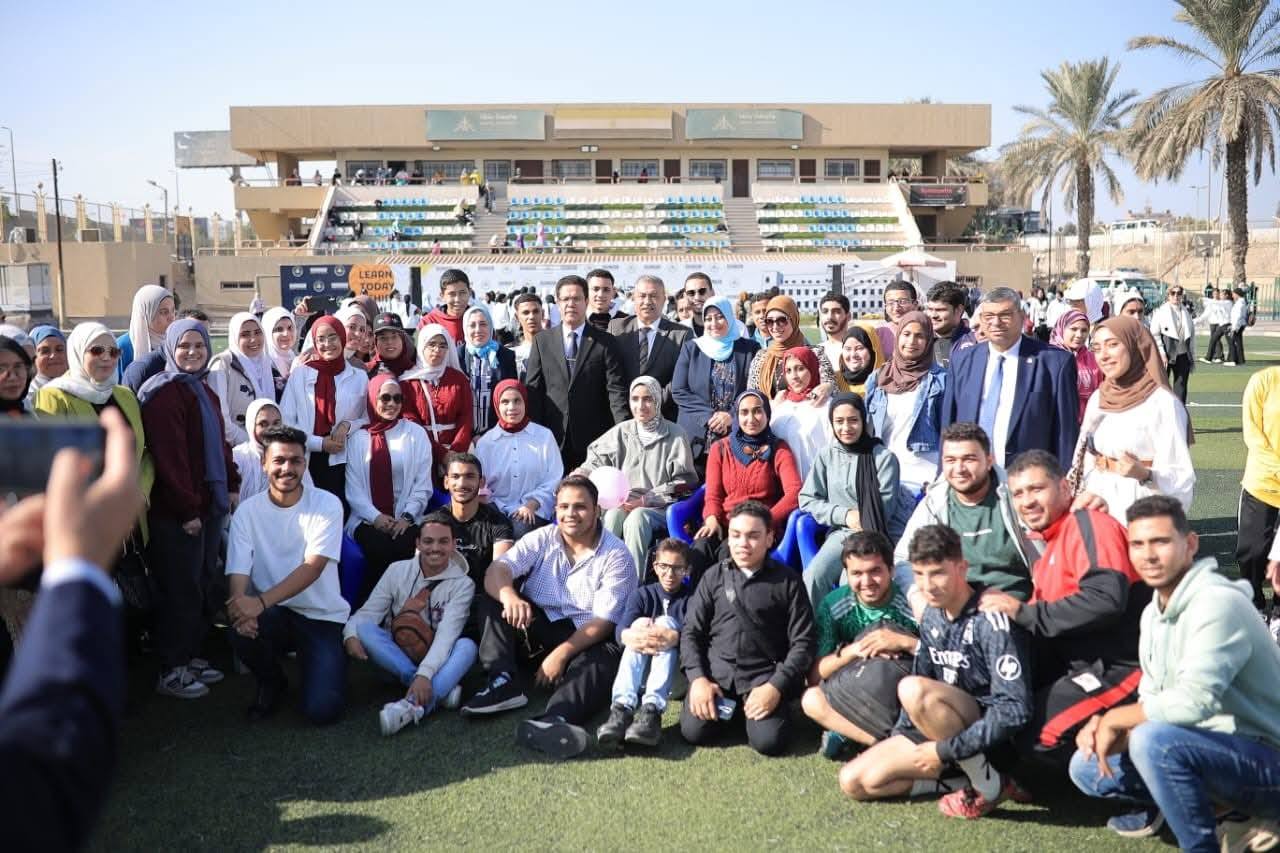 رئيس جامعة بنها يشهد احتفالية الجامعة باليوم العالمي للأشخاص ذوي الإعاقة 