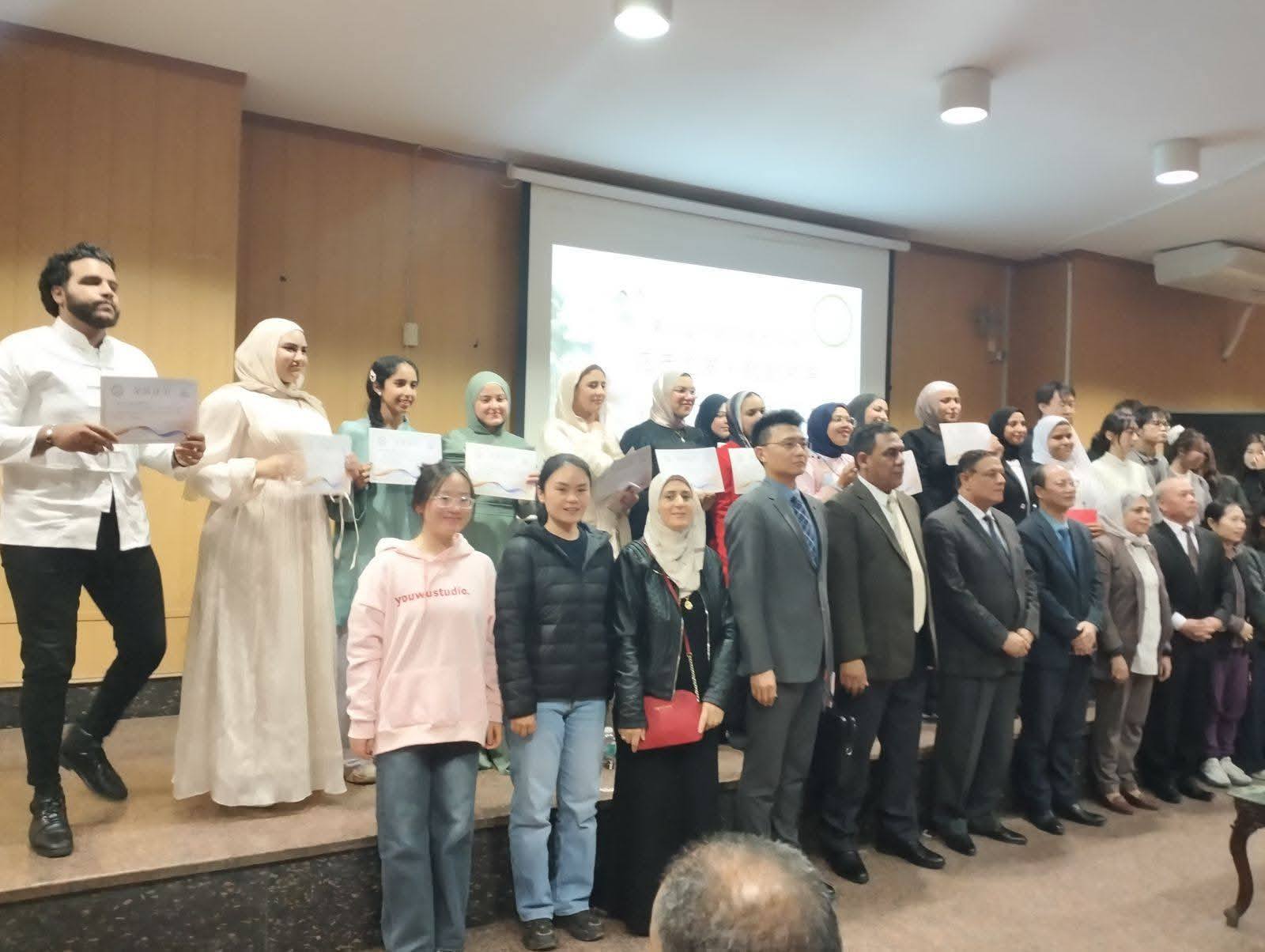 جامعة بنها تحصد المركز الثاني في مسابقة الأغنية الصينية بجامعة عين شمس