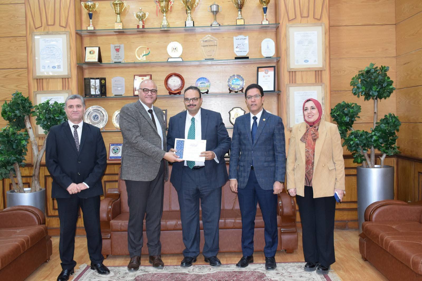 Benha University Council Honors the winning Faculties of the Best Websites Competition