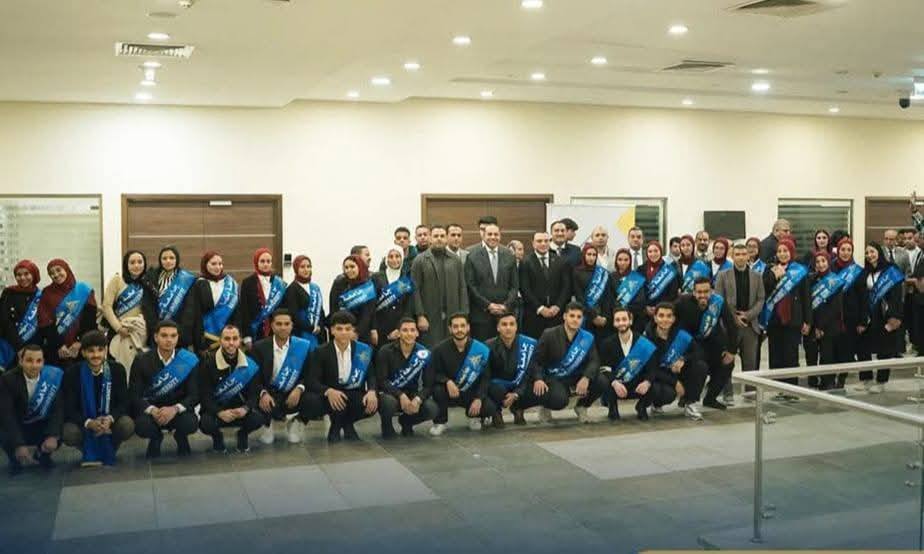 طلاب جامعة بنها يشاركون في ندوة تنسيقية شباب الأحزاب والسياسيين «شارك واعرف حقوقك السياسية» بمعرض الكتاب 