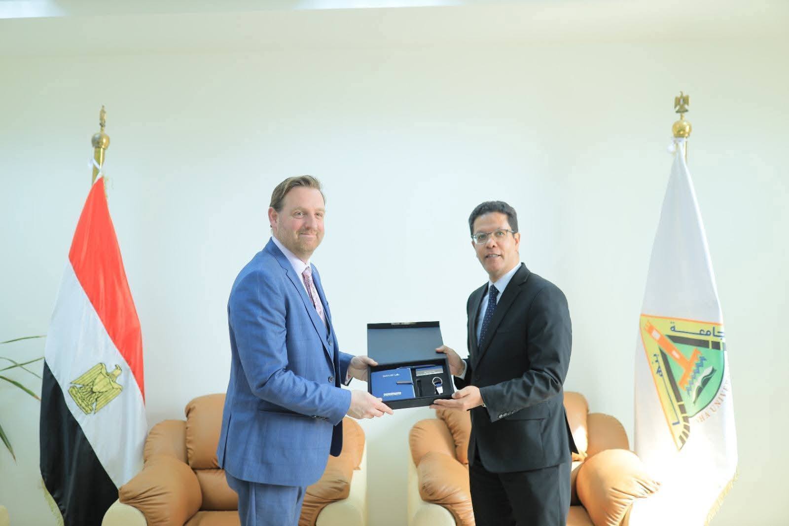 للتعاون في برامج التعليم العابر للحدود:  جامعة بنها تستقبل وفد جامعة كانتربري البريطانية 