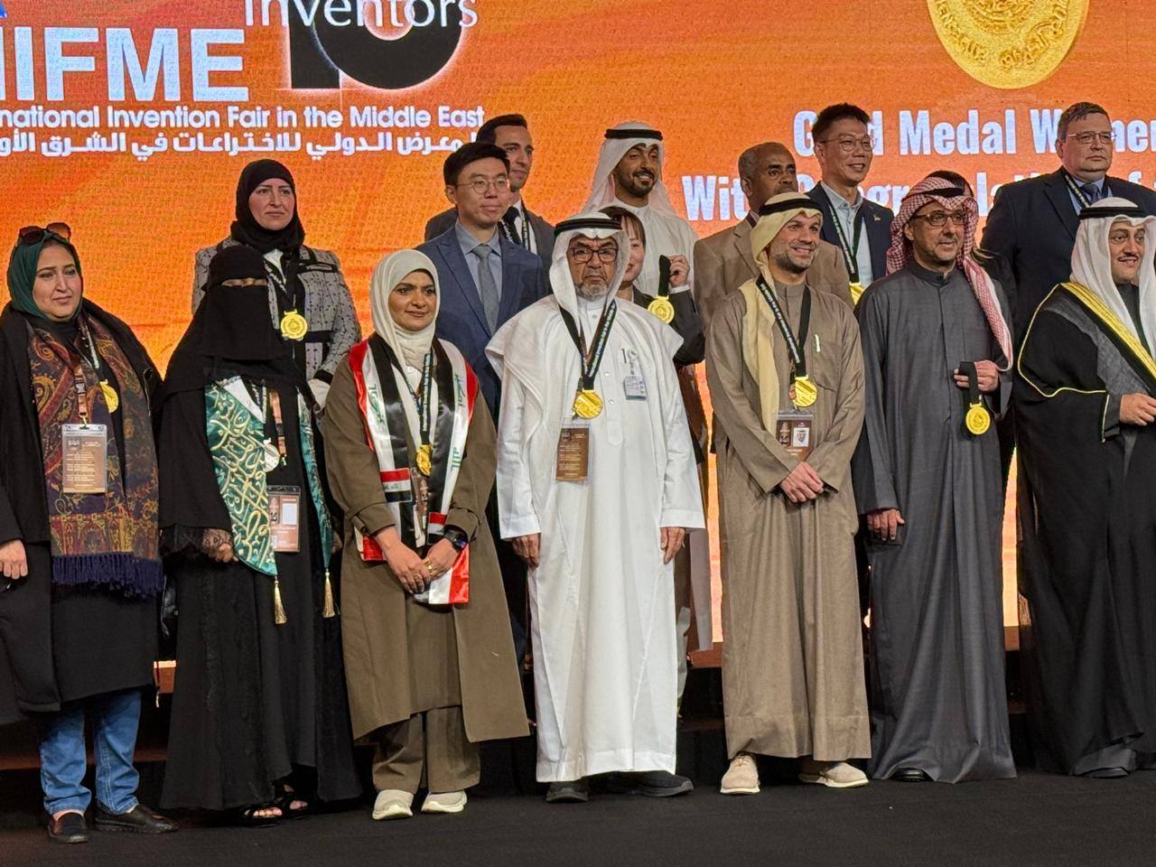 عن ابتكار ضمادة طبية ذكية بتقنية النانو : جامعة بنها تحصل على الميدالية الذهبية بالمعرض الدولي للاختراعات في الشرق الأوسط بالكويت 2026 