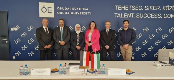 لتعزيز التعاون الدولي .. وفد جامعة بنها في زيارة لجامعة أوبودا بالمجر