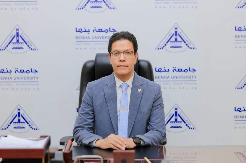 President of Benha University Congratulated Mr. President El- Sisi on the Anniversary of Sinai Liberation Day