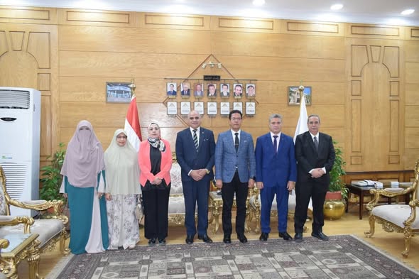President of Benha University welcomed Chairman of the Board of Trustees of South Valley University