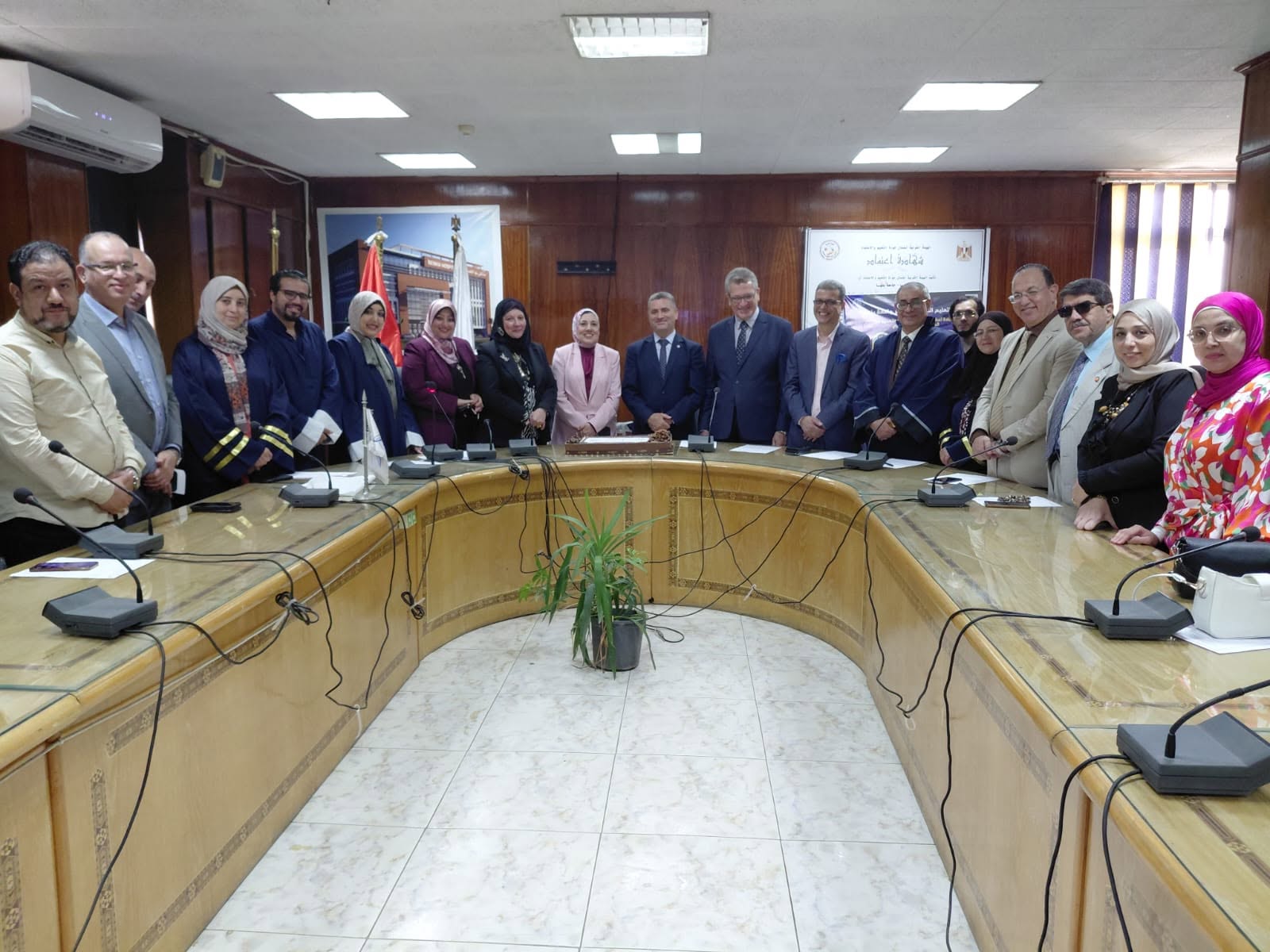كلية الطب بجامعة بنها تحتفل باعتماد مركز التعليم الطبي المستمر من المجلس الصحي المصري