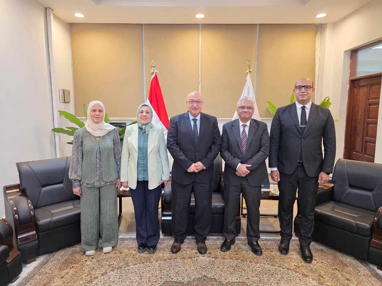 Vice President of Benha University for Postgraduate Studies and Research Opens Intensive Course on Strategic Marketing  