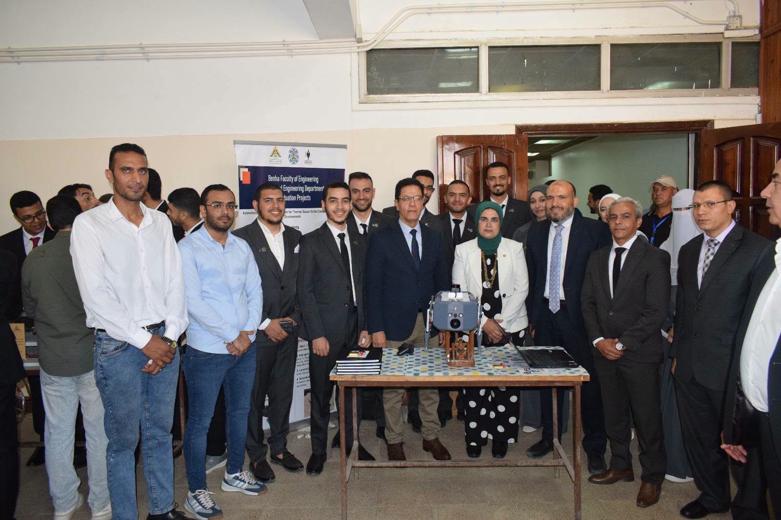 Benha University President Inspects Engineering Students' Graduation Projects  