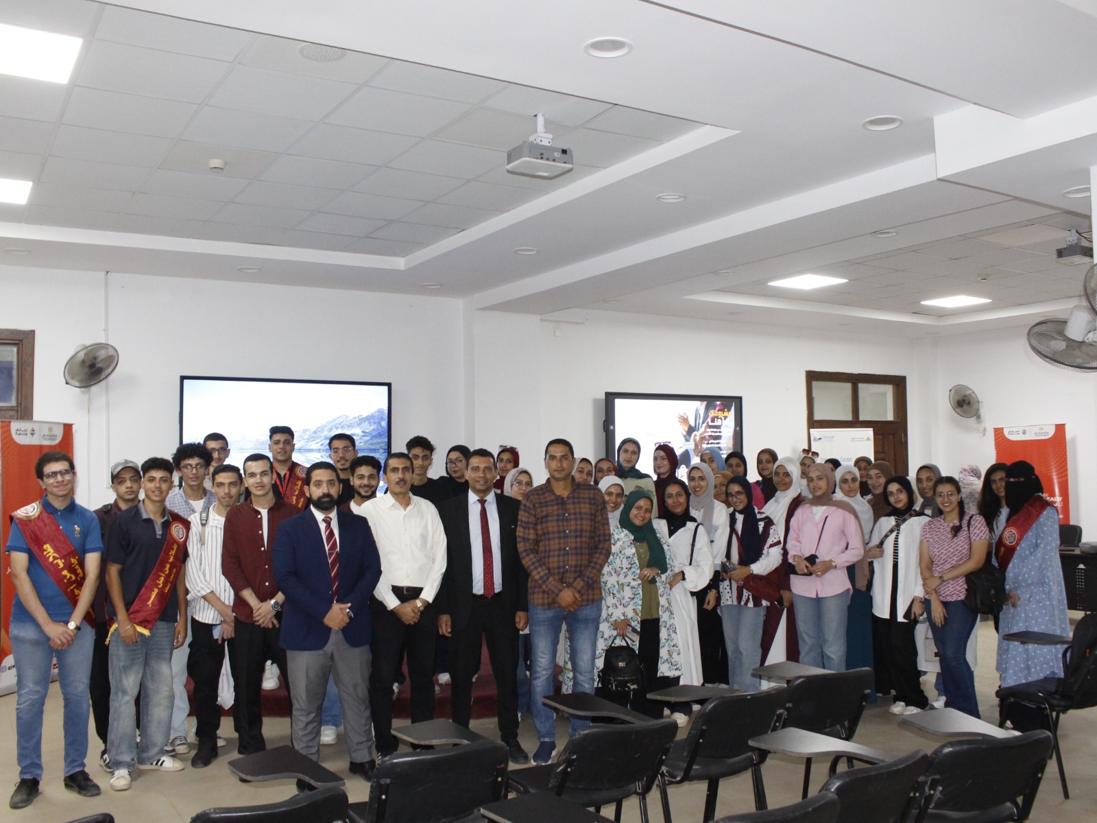 جامعة بنها تختتم فعاليات ملتقى «رواد بنها» لريادة الأعمال والابتكار احتفالًا باليوم العالمي للشباب