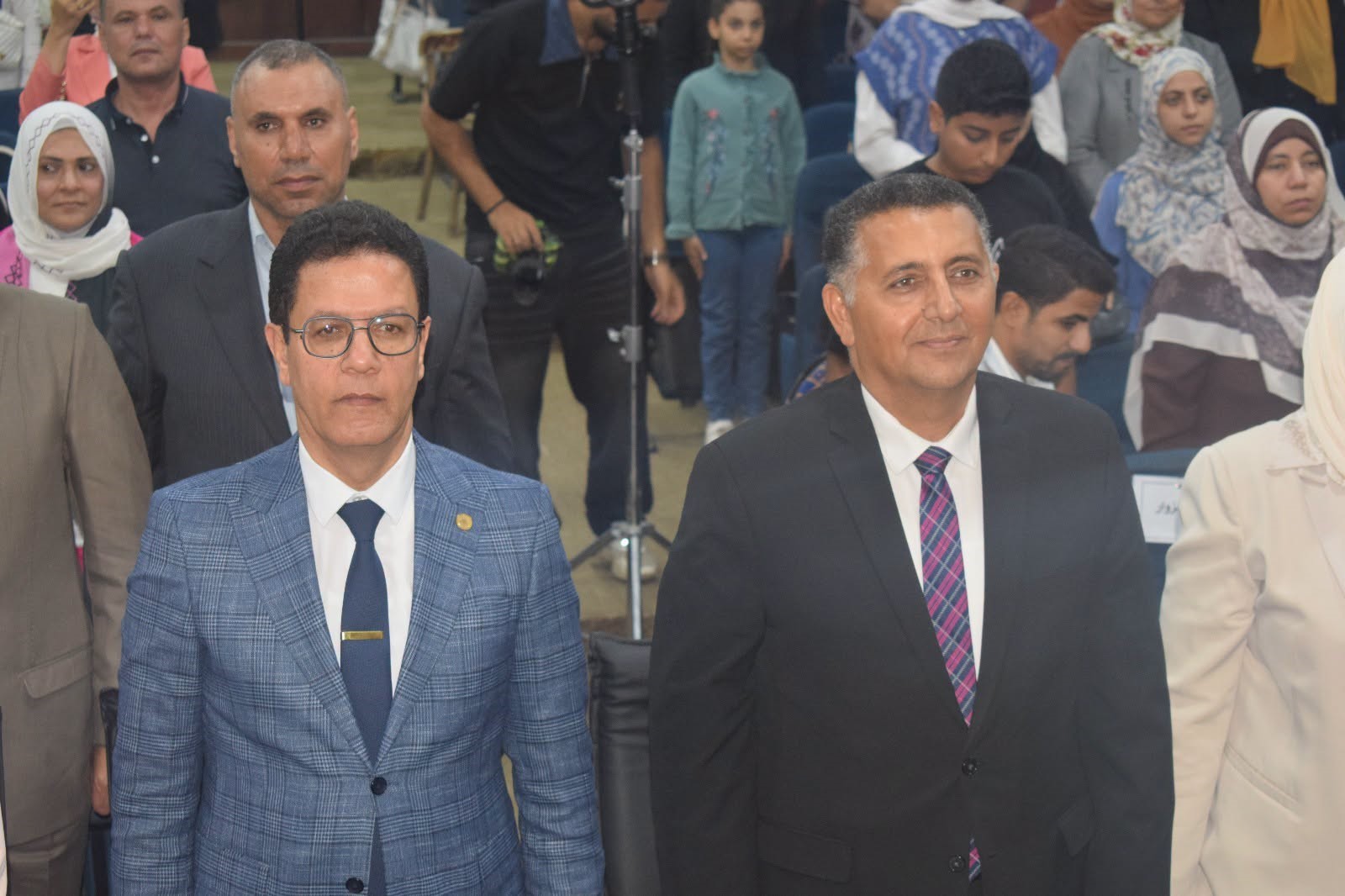 محافظ القليوبية ورئيس جامعة بنها يشهدان احتفال هيئة الشبان العالمية بالمولد النبوي الشريف