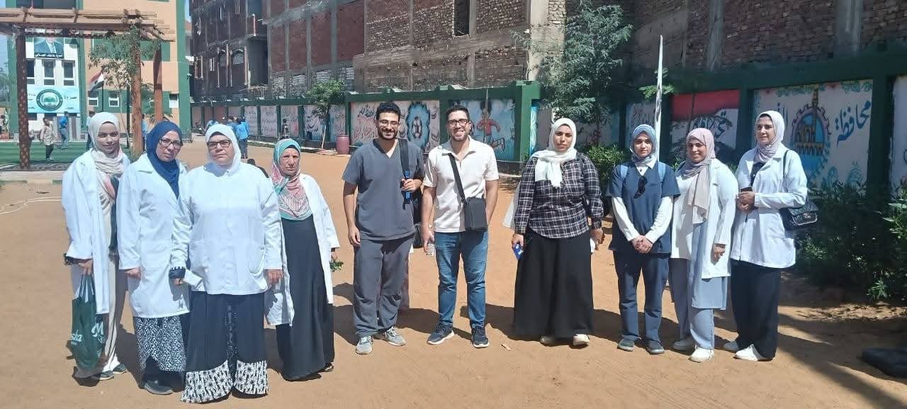 فى إطار دورها المجتمعي : جامعة بنها تنظم قافلة طبية لطلاب مدرسة عاطف الجبالي بزاوية بلتان بطوخ 